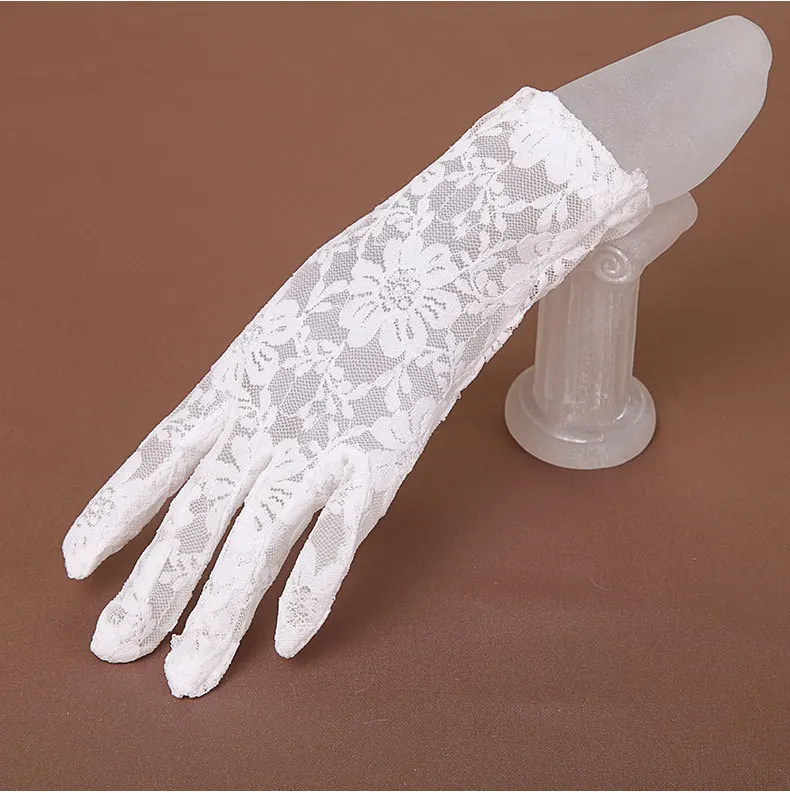 Cheap Wrist Black Red White Ivory Short Lace Bridal Gloves Wedding Accessories Party Lace Gloves in Stock
