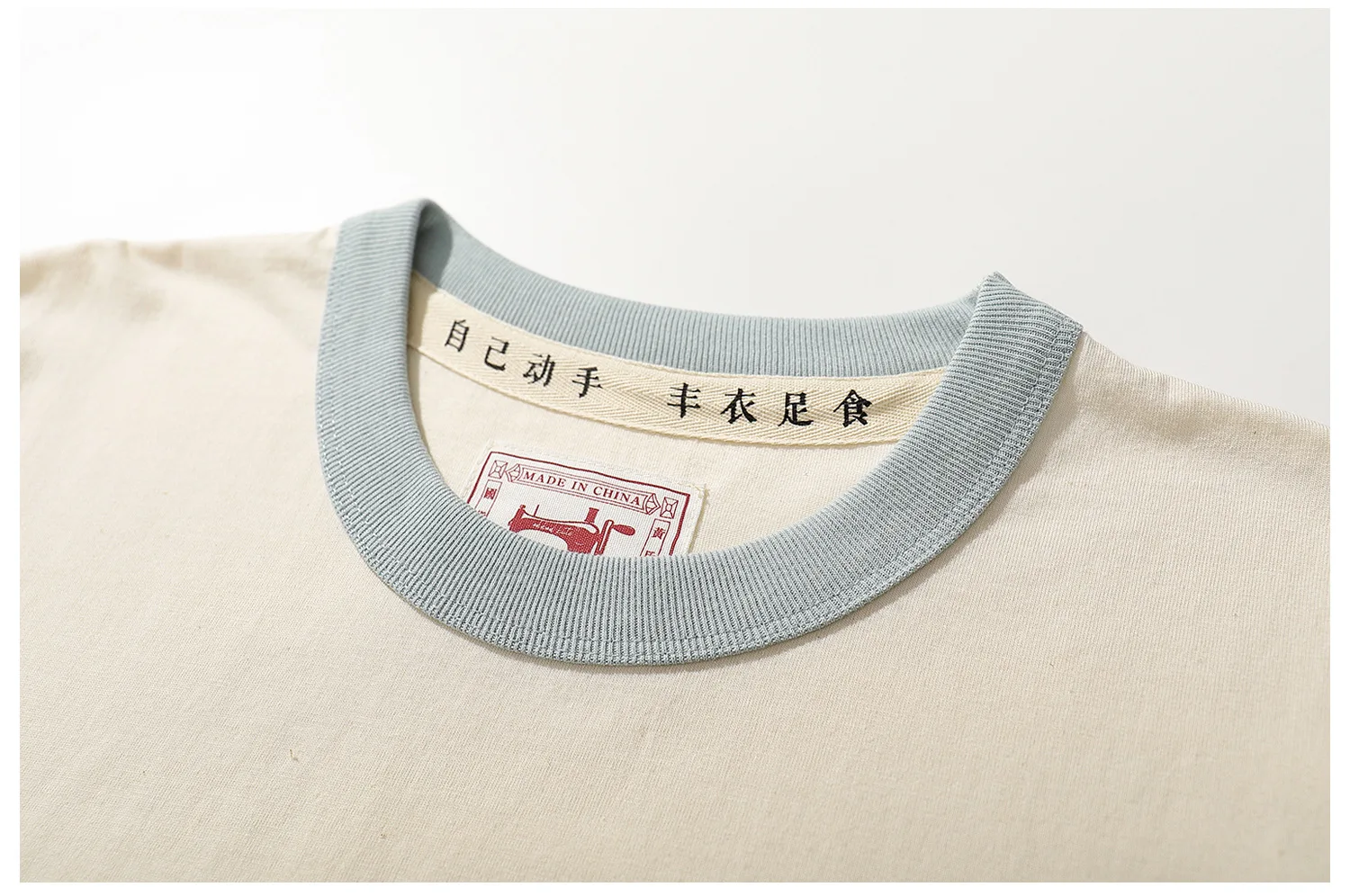 Summer New Couple Beach Tops  Fashion Casual Stitching Color Collar Tee Short Sleeve of Unisex Cotton Comfortable O-Neck T-shirt