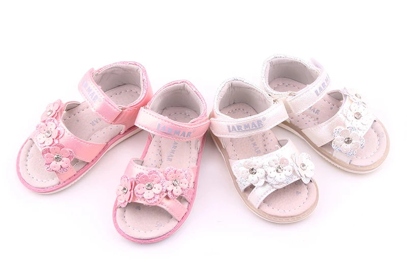2023 Summer Kids Sandals for Girls Baby Sandals Soft Leather Flowers Princess Girls Shoes Children Beach Sandals Toddler Shoes