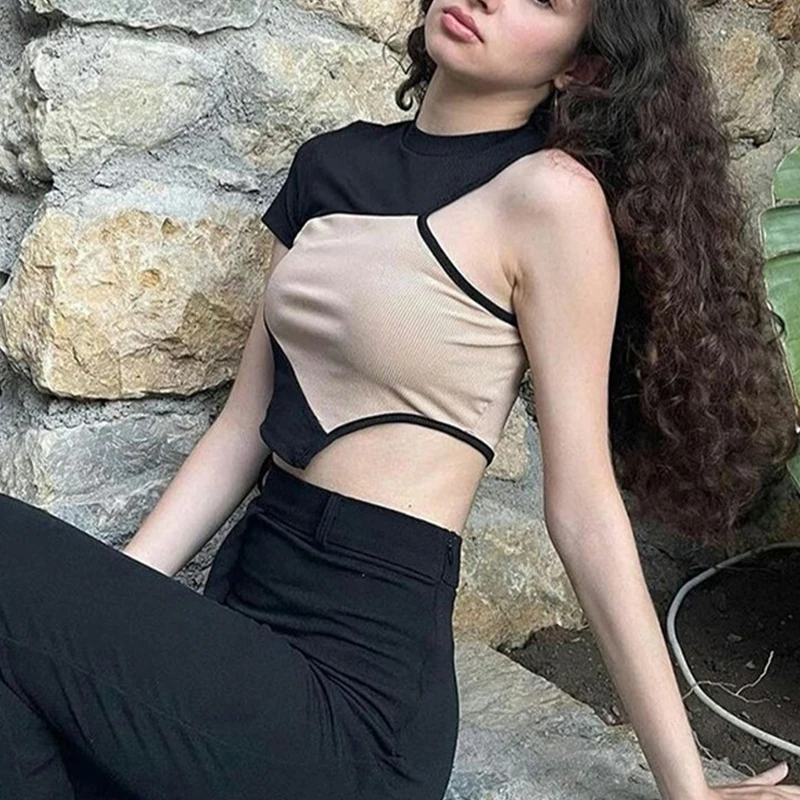 Y2k Sexy Punk Vintage Goth Black T Shirt Summer Clothes For Women Fashion Rhinestone Crop Top O-neck Short Sleeve Tee Streetwear