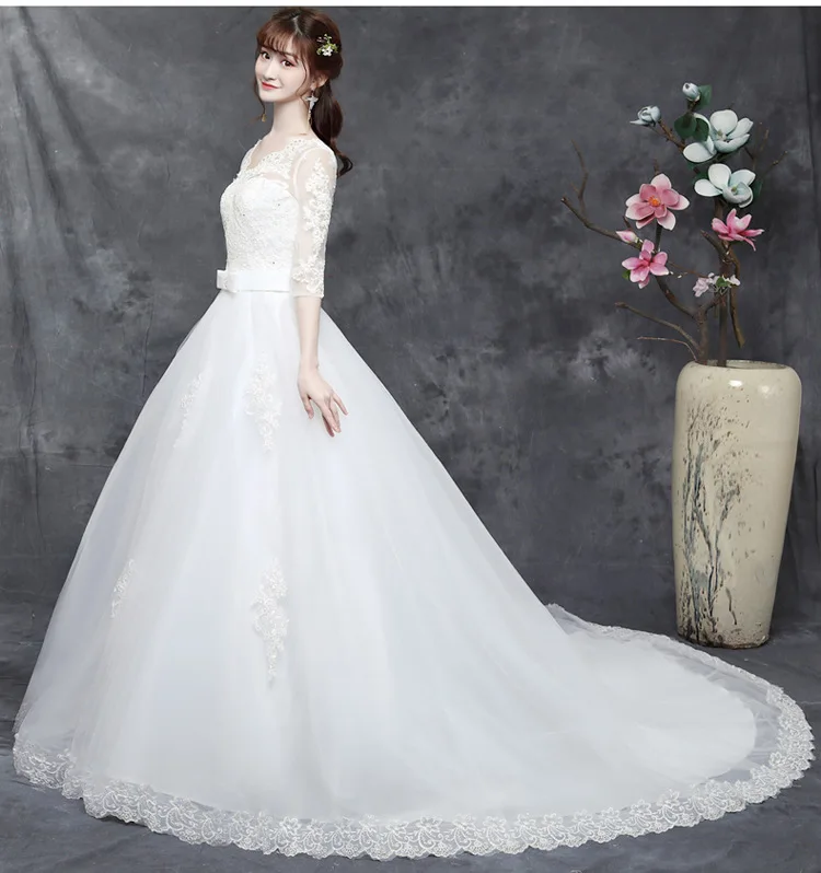 Wedding Dress 2019 The Elegant Half Sleeve Sexy V-neck Court Train Ball Gown Princess Vintage Lace Wedding Dresses Plus Szie