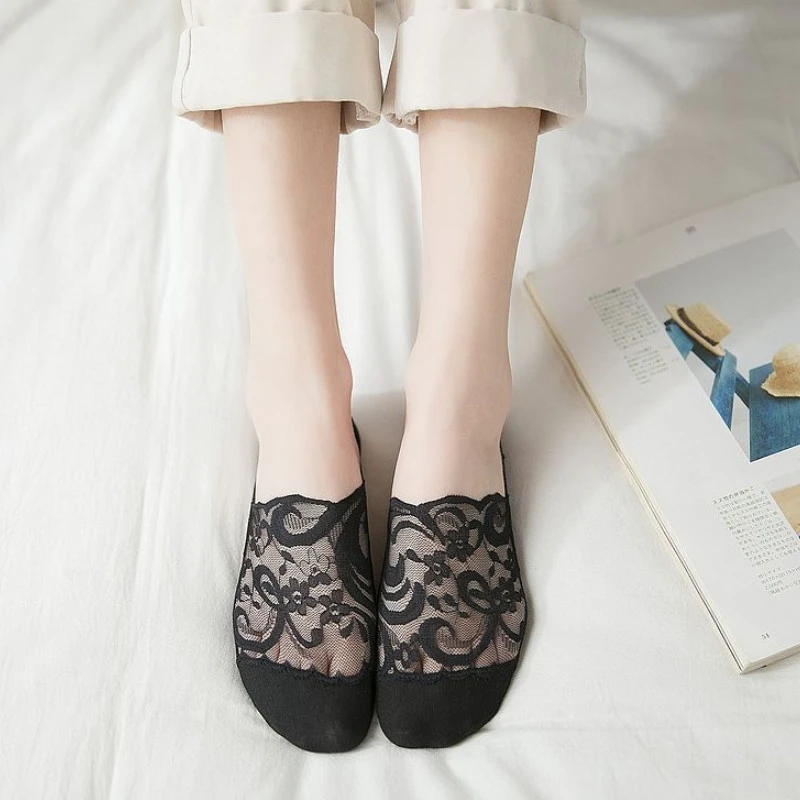 New Women Socks Slippers Non-slip Breathable Cute Lace Invisible Socks Sexy Non-slip Cool Thin Socks Fashion Black Boat Socks