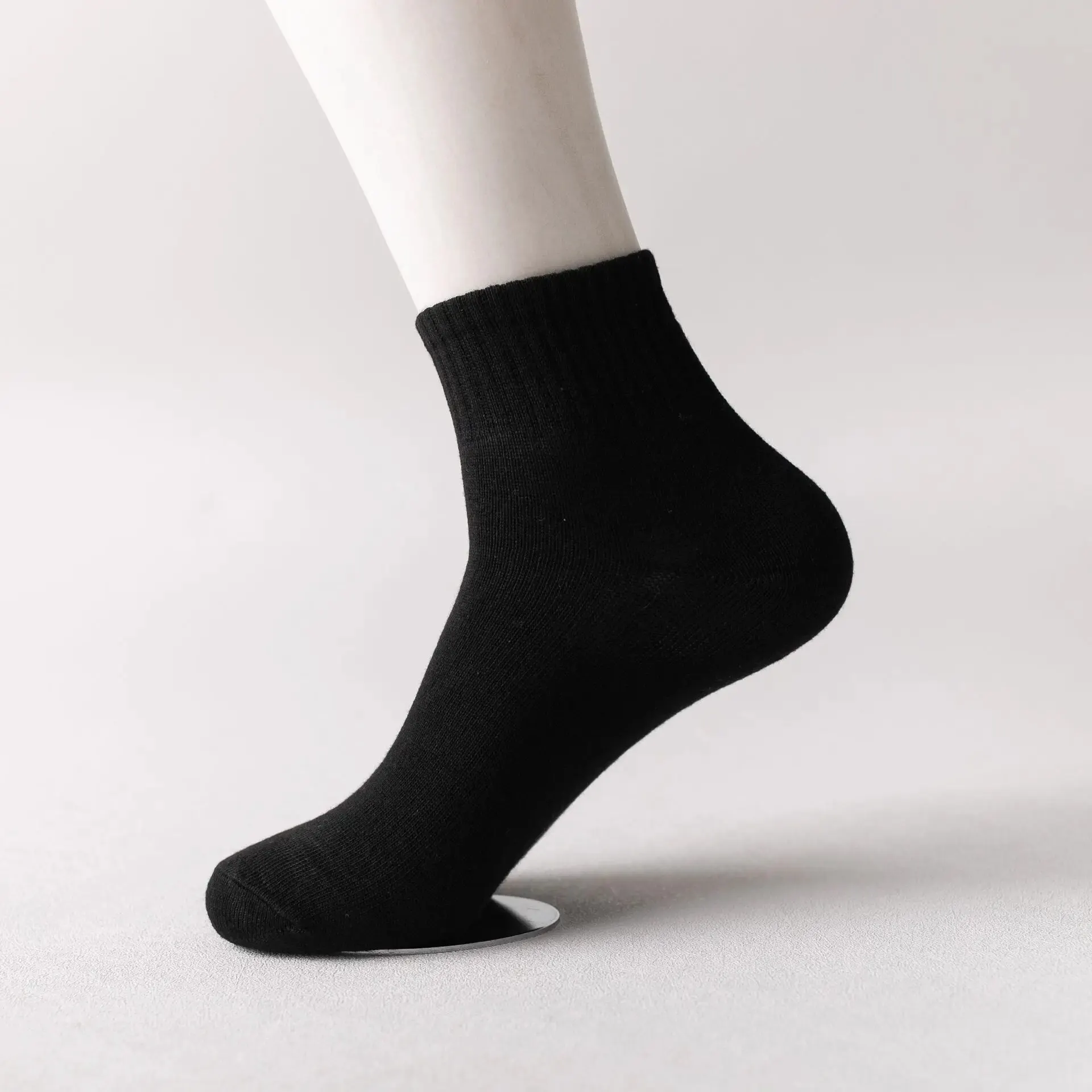 10/5/3MEN'S Mid-calf Socks Cotton Socks for All Seasons, Solid Colour and Versatile