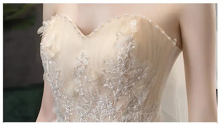 Strapless Wedding Gown With Train Shiny Wedding Party Ball Gown Luxury Lace Robe De Mariee Customized Plus Size