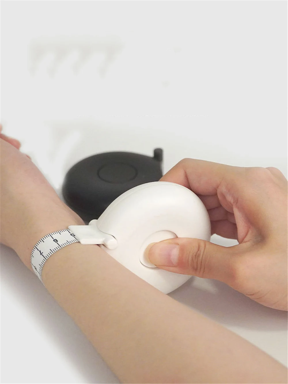 Measuring Tape 200cm/80 Inch Noise Elimination Body Waist Chest Measurement Retractable Measuring Ruler Fitness Ruler