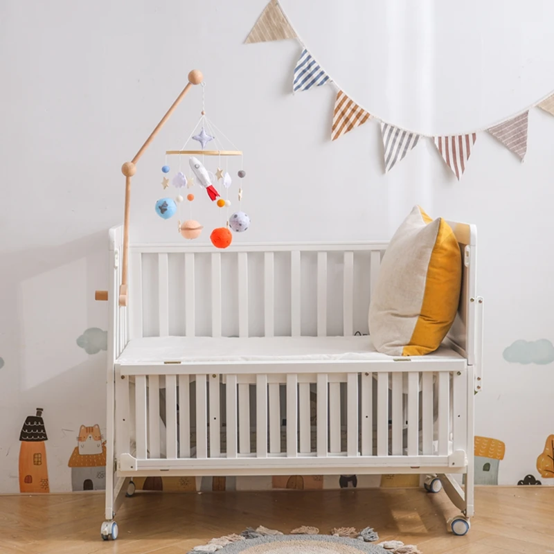 Baby Crib Mobile Wooden Wind Chime Bed Bell,Animal Crib Mobile With Music for Girls and Boys,Comfort Crib Hanging Bracket Toy