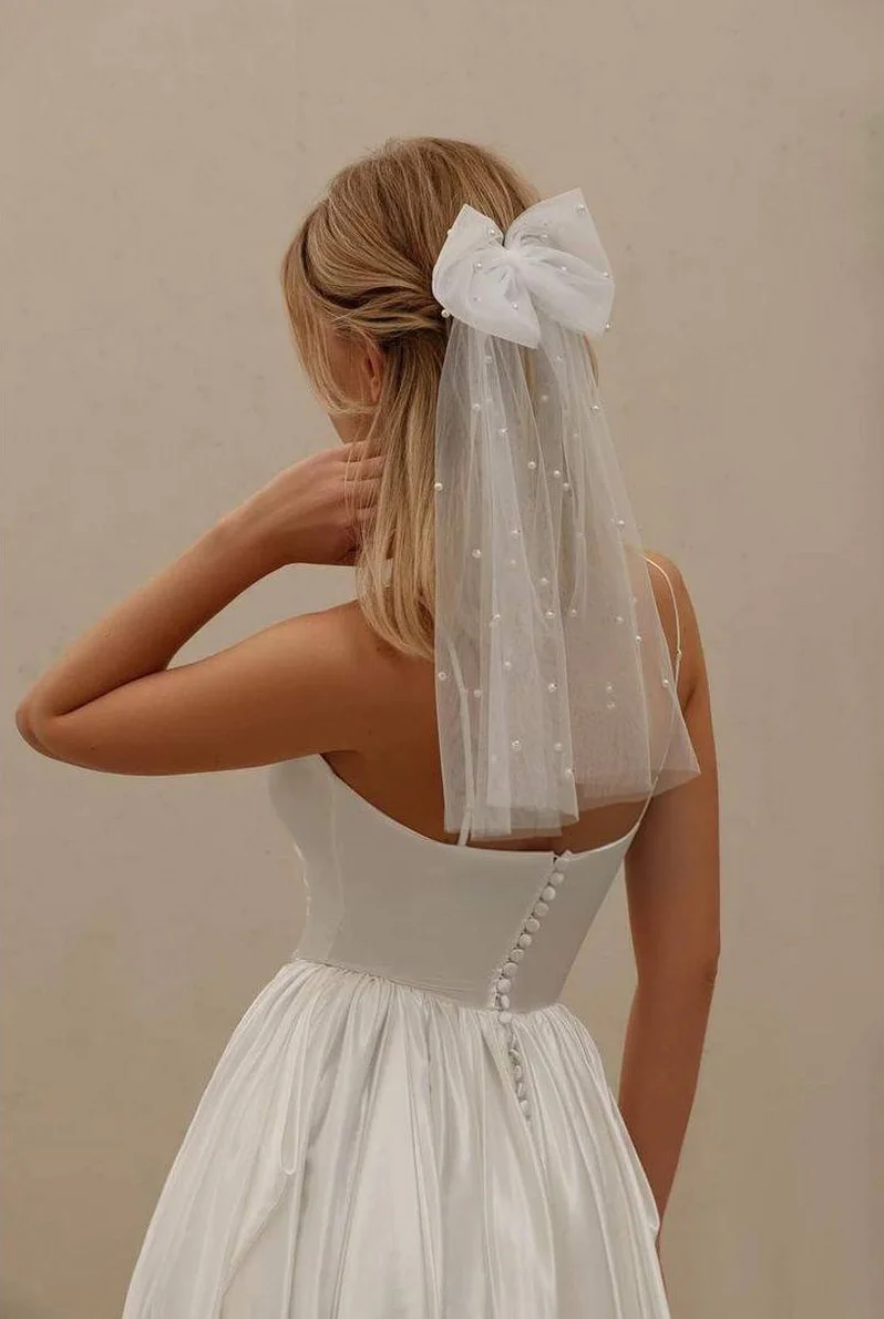 Women Long Ribbon Mesh Bow Hair Clips Elegant Pearls Hairpin White Mesh Hairpins Wedding Party Bride Hair Accessories