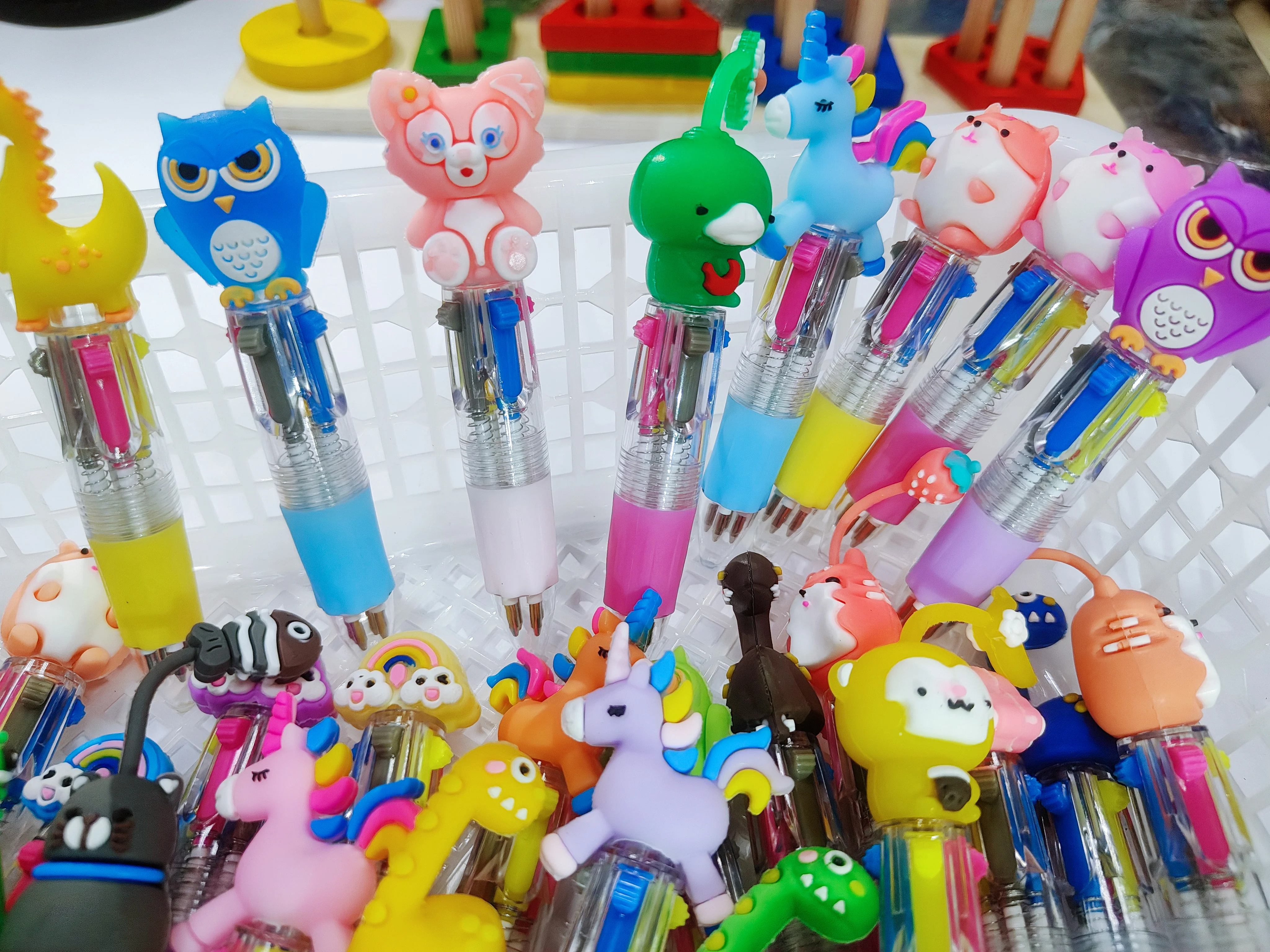20Pcs/Lot Cute Cartoon 4 Color Mini Ballpoint Pen Kawaii Unicorn Flamingo Retractable Pen Stationery Gift School Office Supplies