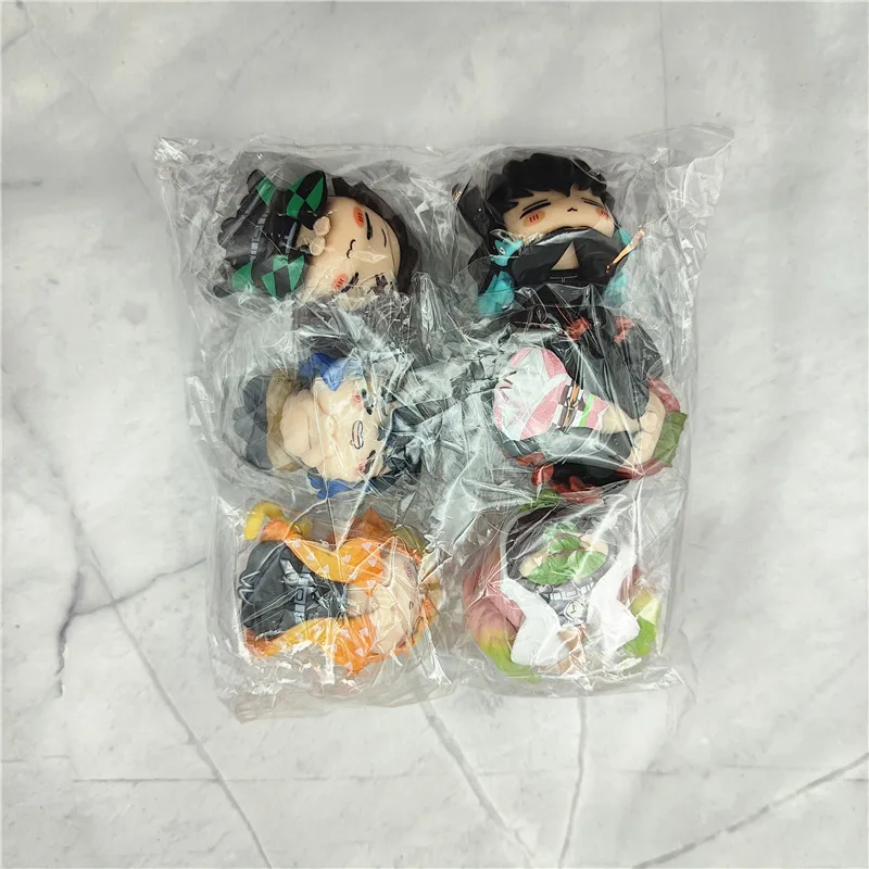 Demon Slayer Cat Sleep Shapes Kamado Tanjirou Kanroji Mitsuri Figurine Toys Tokitou Muichirou Anime Dolls Model Ornaments Gift