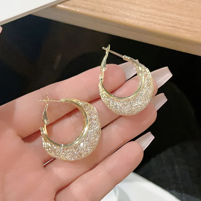 New Fashion Trend Unique Design Elegant Exquisite Light Luxury Zircon Butterfly Earrings Female Jewelry Party Gift Wholesale