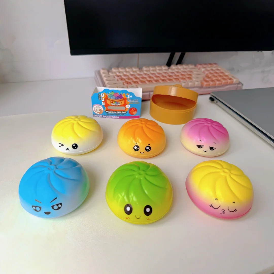 "1-Pack" and "2-Pack" Colorful Soft Squishy Blind Boxes, Suitable for Playing, Displaying, Daily Entertainment, and Decoration, Pu Toy Soft Simulation Squishy Stress-Relief Gadget, Small Steamer Model for Hand-Squeezing Stress Relief (Package Style Is Random)
