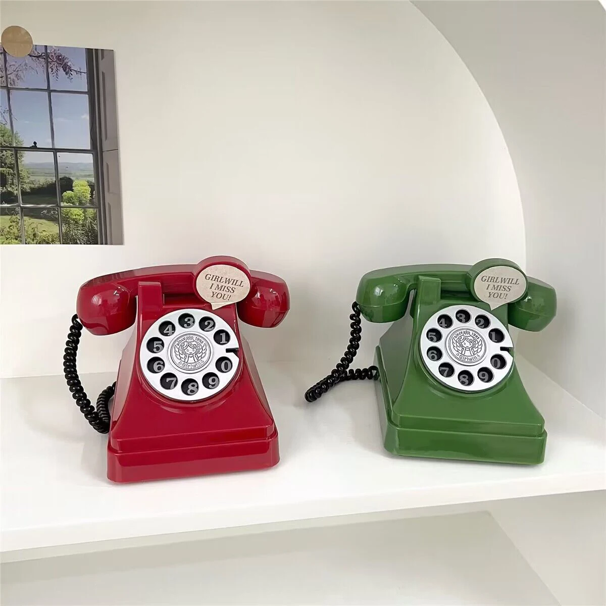 Creative Cute Retro Phone Money Jar Boys and Girls Gift Photography Props Storage Room Photo Props Decoration Gifts