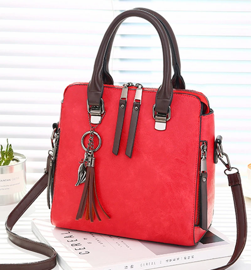 Vintage PU Leather Ladies HandBags Women Messenger Bags TotesTassel Designer Crossbody Shoulder Bag Boston Hand Bags Hot Sale