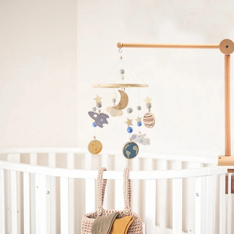 Baby Crib Mobile Rattle Toy For 0-12 Months Cartoon Felt Forest Animal Bed Bell Hanging Wooden Bracket Mobile Newbaby Rattle Toy