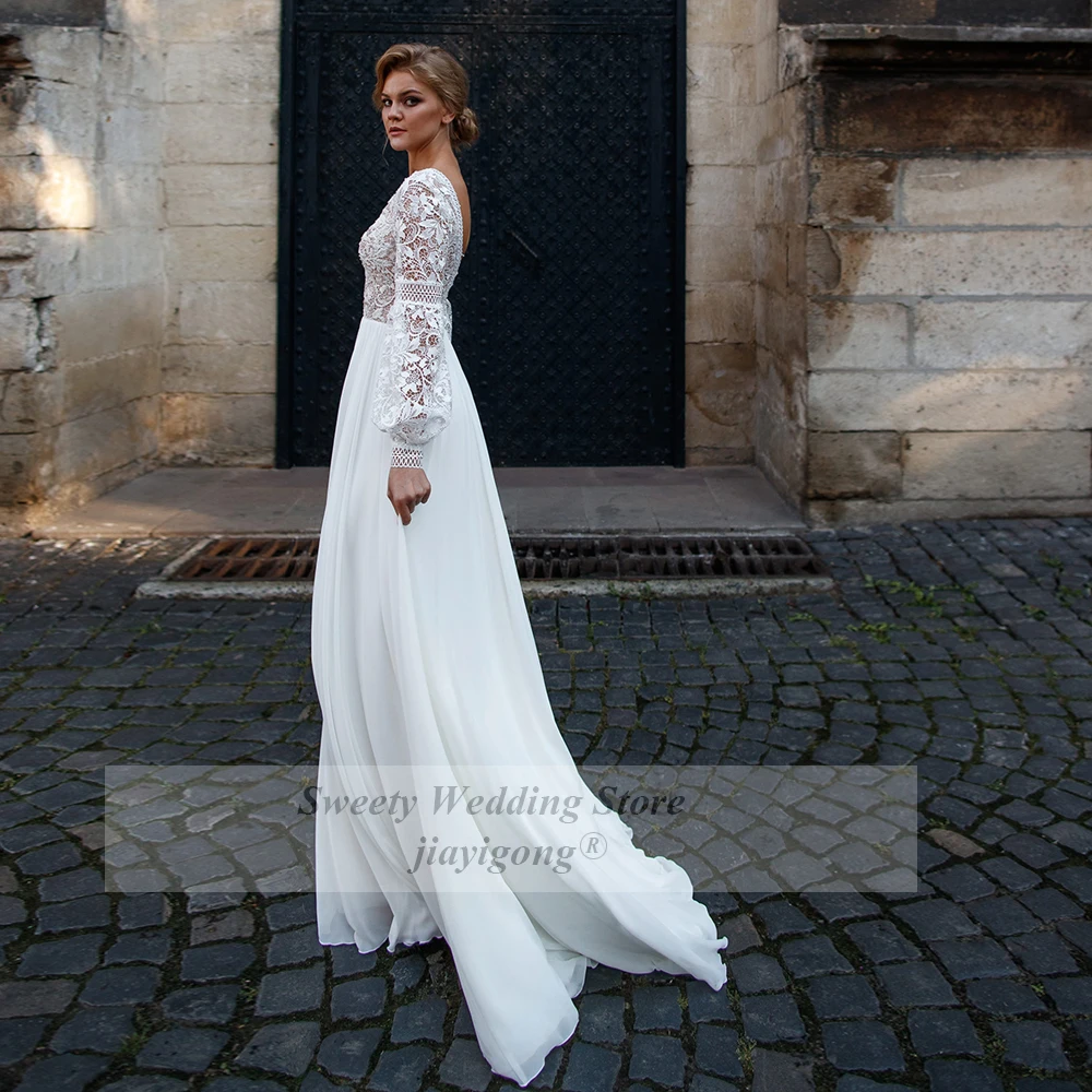 Bohemian Wedding Dress for Bride Customized Elegant Long Sleeves Lace See through V Neck A Line Sweep Train Bridal Gowns