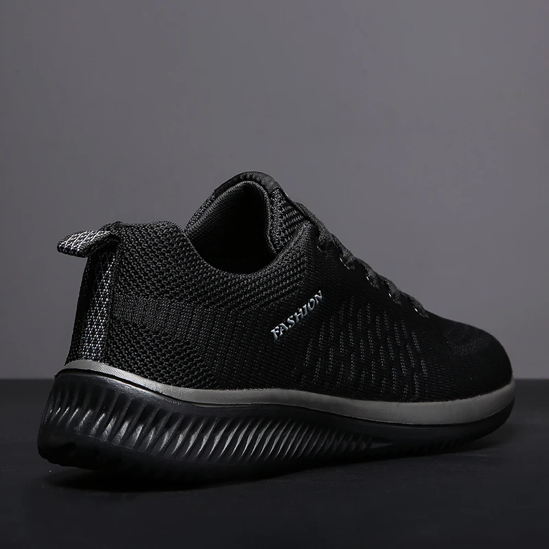 Sport Shoes Men Lightweight Running Sneakers Walking Casual Breathable Shoes Non-slip Comfortable lack Big Size 38-48 Hombre