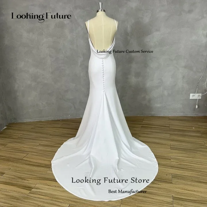 Sexy Mermaid Wedding Dress V-Neck Open Back Boho Wedding Gowns Simple Plain Long Train Buttons Beach Bridal Dress Robe De Mariee