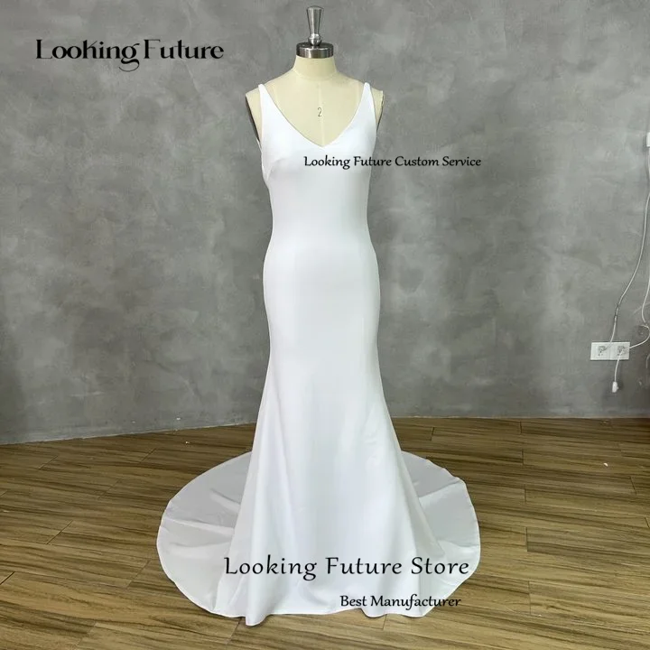 Sexy Mermaid Wedding Dress V-Neck Open Back Boho Wedding Gowns Simple Plain Long Train Buttons Beach Bridal Dress Robe De Mariee