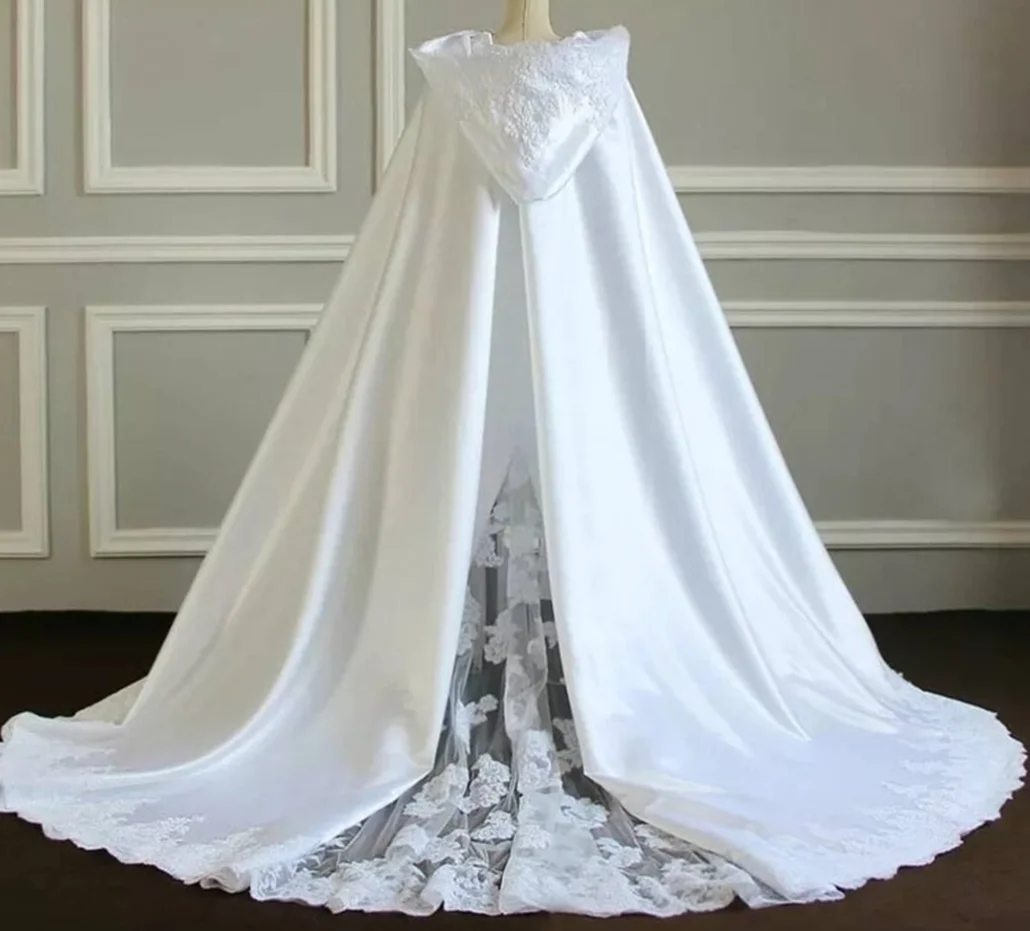 White Hooded Wedding Cloak Lace Satin Winter Bridal Cape Custom Made Bride Bolero Wedding Wrap Custom