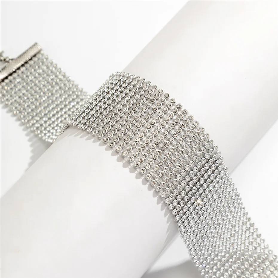 Ingemark Sparkling Silver Color Crystal Collar Choker Necklace for Women Bridal Goth Rhinestone Clavicle Chain Elegant Jewelry