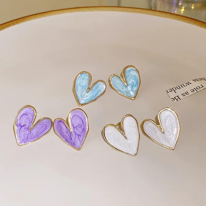 Temperament Heart Earrings for Women White Blue Purple Enamel Oil Love Stud Earrings Statement Party Jewelry pendientes mujer