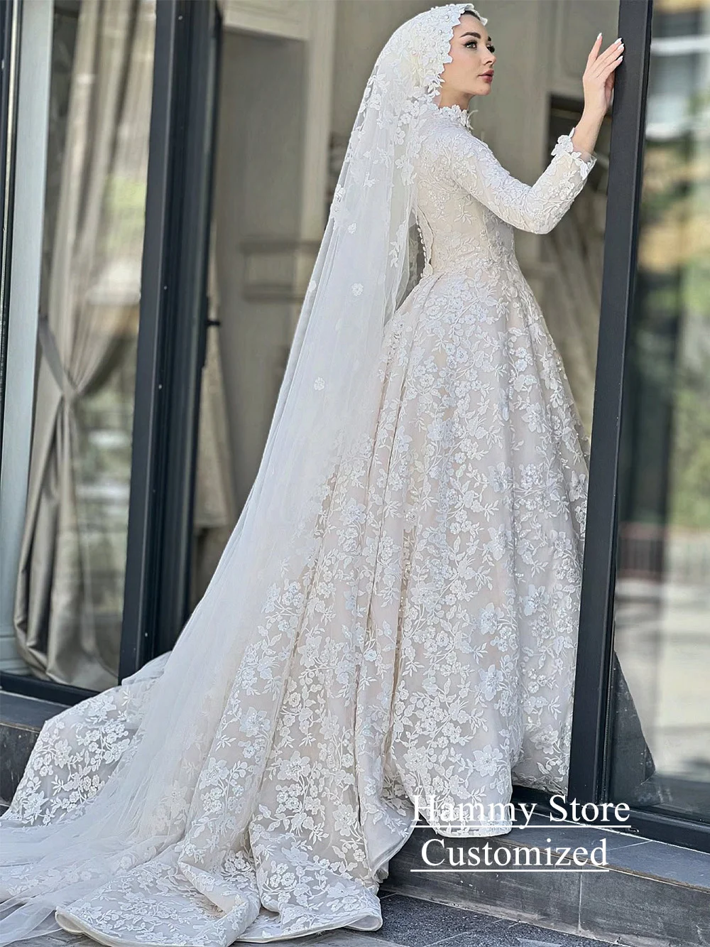 Exquisite Lace Wedding Dress Customized Musilum Bridal Gown High Neck Long Sleeves Sweep Train A Line Arabian Bridal Gown