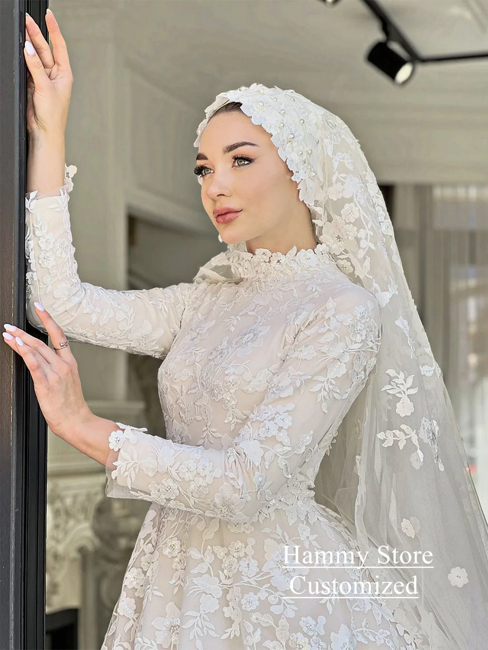 Exquisite Lace Wedding Dress Customized Musilum Bridal Gown High Neck Long Sleeves Sweep Train A Line Arabian Bridal Gown