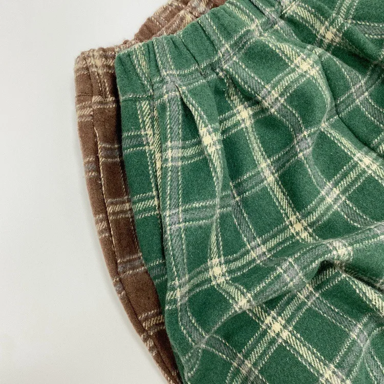 Childrens Boys Checkered Pants Spring Autumn Woven Material Wide Legs Kids Boys Pants Fashionable Baby Boys Cropped Pants