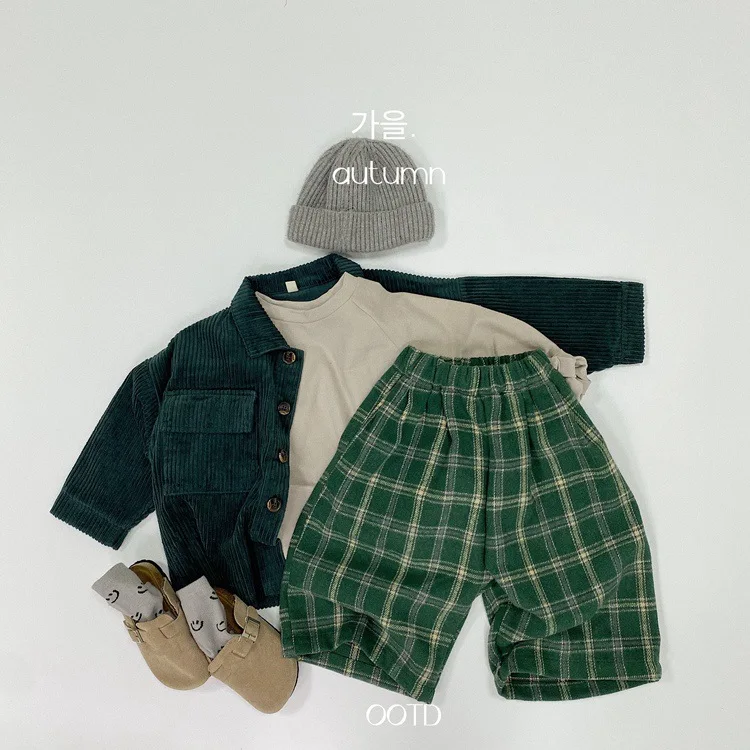 Childrens Boys Checkered Pants Spring Autumn Woven Material Wide Legs Kids Boys Pants Fashionable Baby Boys Cropped Pants