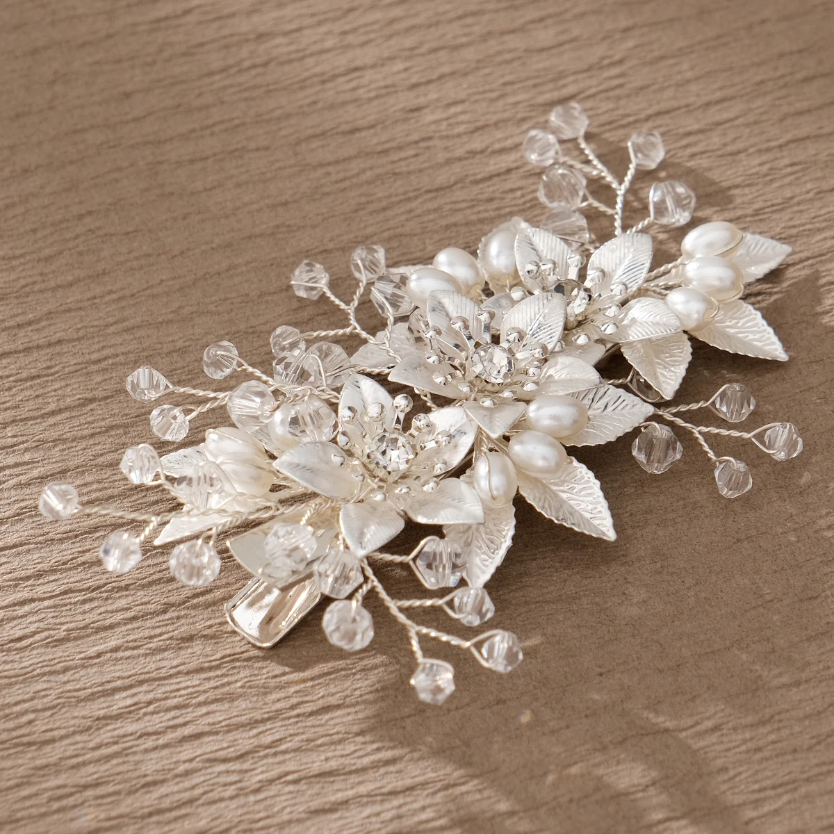 Pearl Rhinestone Flower Bridal Hair Clip Headpiece Luxury & Elegance Floral Comb Wedding Jewellry Accessories Bridesmaid Favours