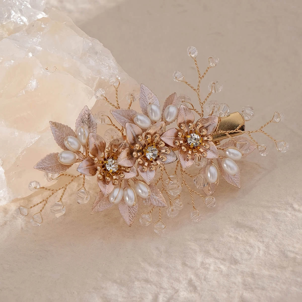 Pearl Rhinestone Flower Bridal Hair Clip Headpiece Luxury & Elegance Floral Comb Wedding Jewellry Accessories Bridesmaid Favours