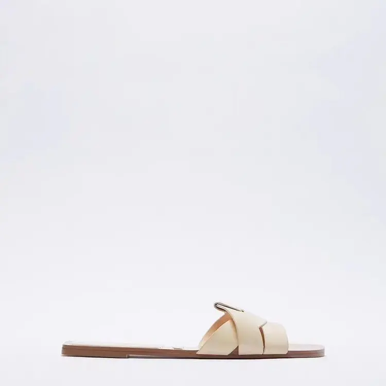 2024 Summer Women's Slippers Shoes Ladies Slides High Quality Sandals Womens Shoes Tongs Femme Fashion Design Beach Flat Slipper
