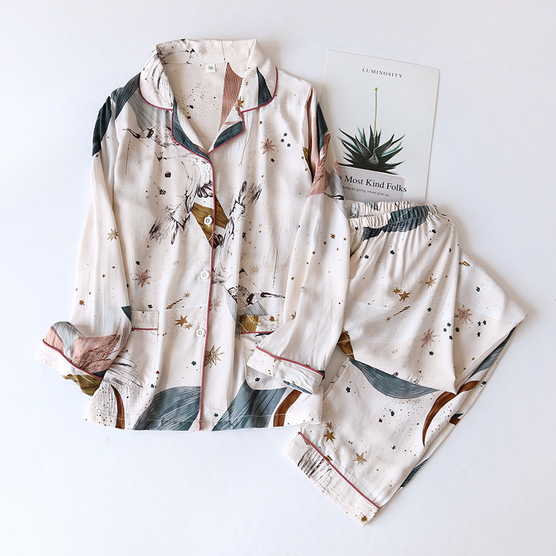 Spring And Autumn Ladies Cute Cartoon Floral Viscose Fiber Pajamas Two-piece Long-sleeved Home Service Cotton Summer Thin Shorts