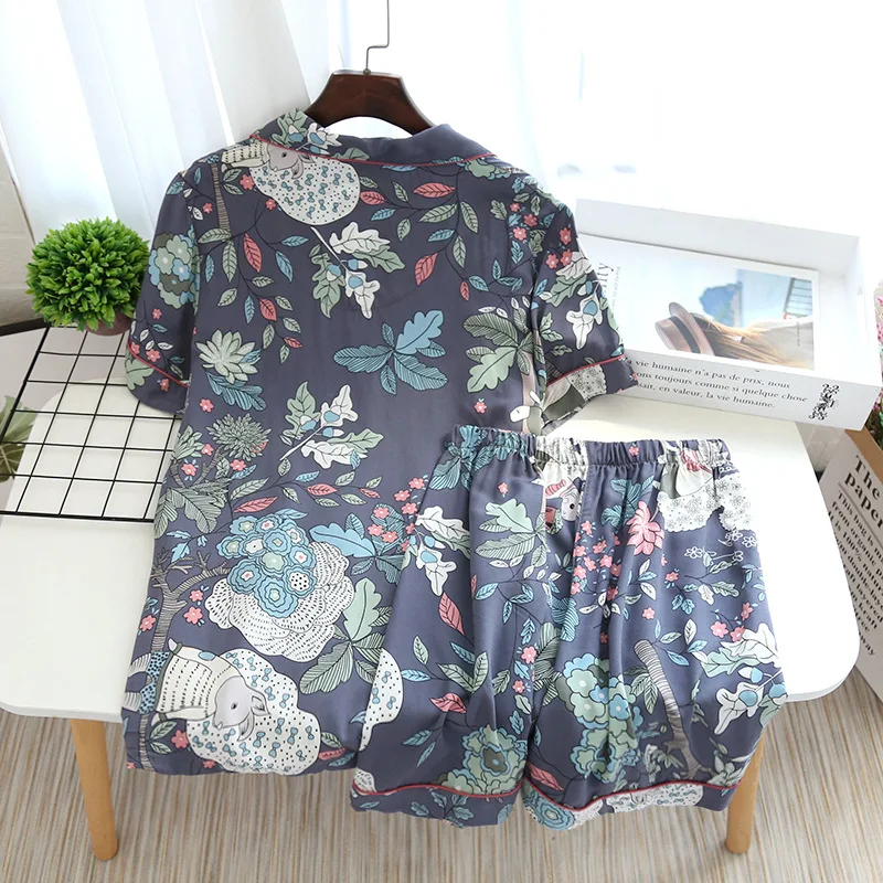 Spring And Autumn Ladies Cute Cartoon Floral Viscose Fiber Pajamas Two-piece Long-sleeved Home Service Cotton Summer Thin Shorts