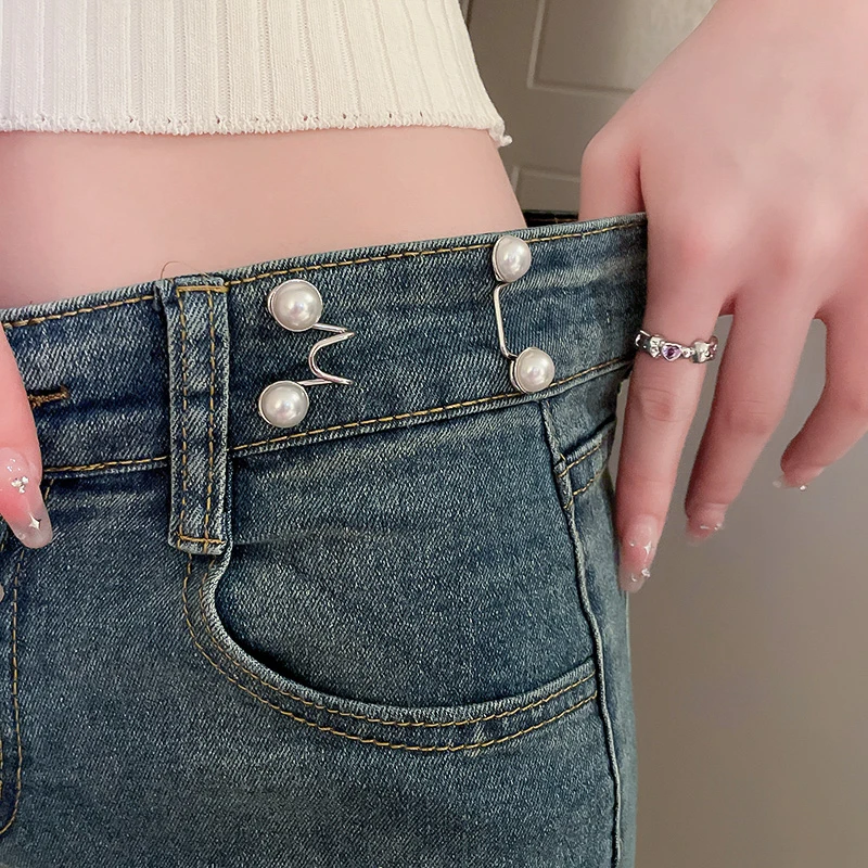 2pcs Skirt Pants Tighten Waist Brooches Jeans Adjustable Waist Clip Button Pearl Women's Brooch Set DIY Clothing Accessories K0