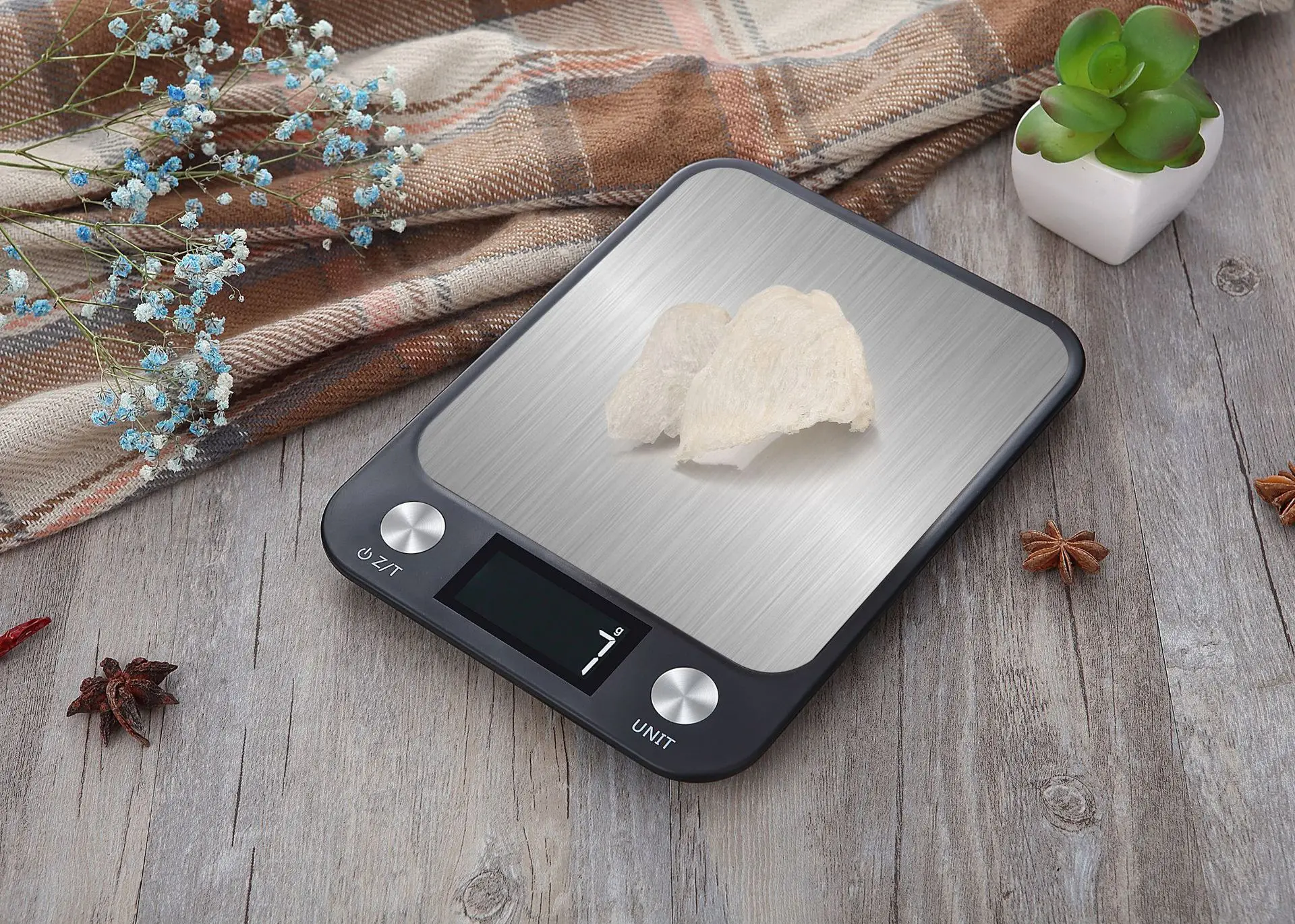 Kitchen Scale 15Kg/1g Weighing Food Coffee Balance Smart Electronic Digital Scales Stainless Steel Design for Cooking and Baking