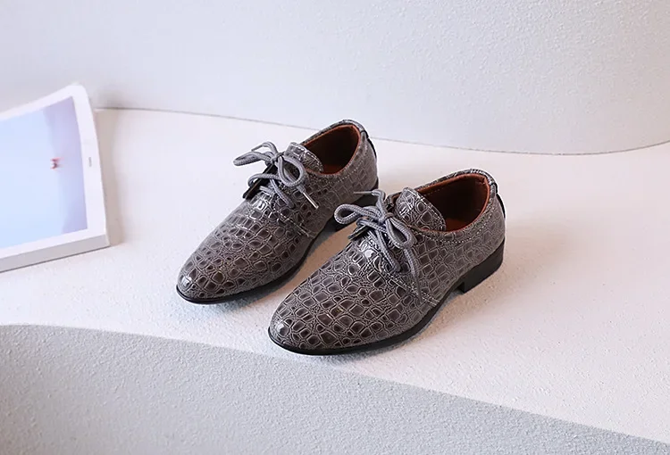 Children's Leather Shoes Pointed Toe Fashion Boys Performance Low-heels Shoes Versatile School Causal Kids Party Shoes Lace-up