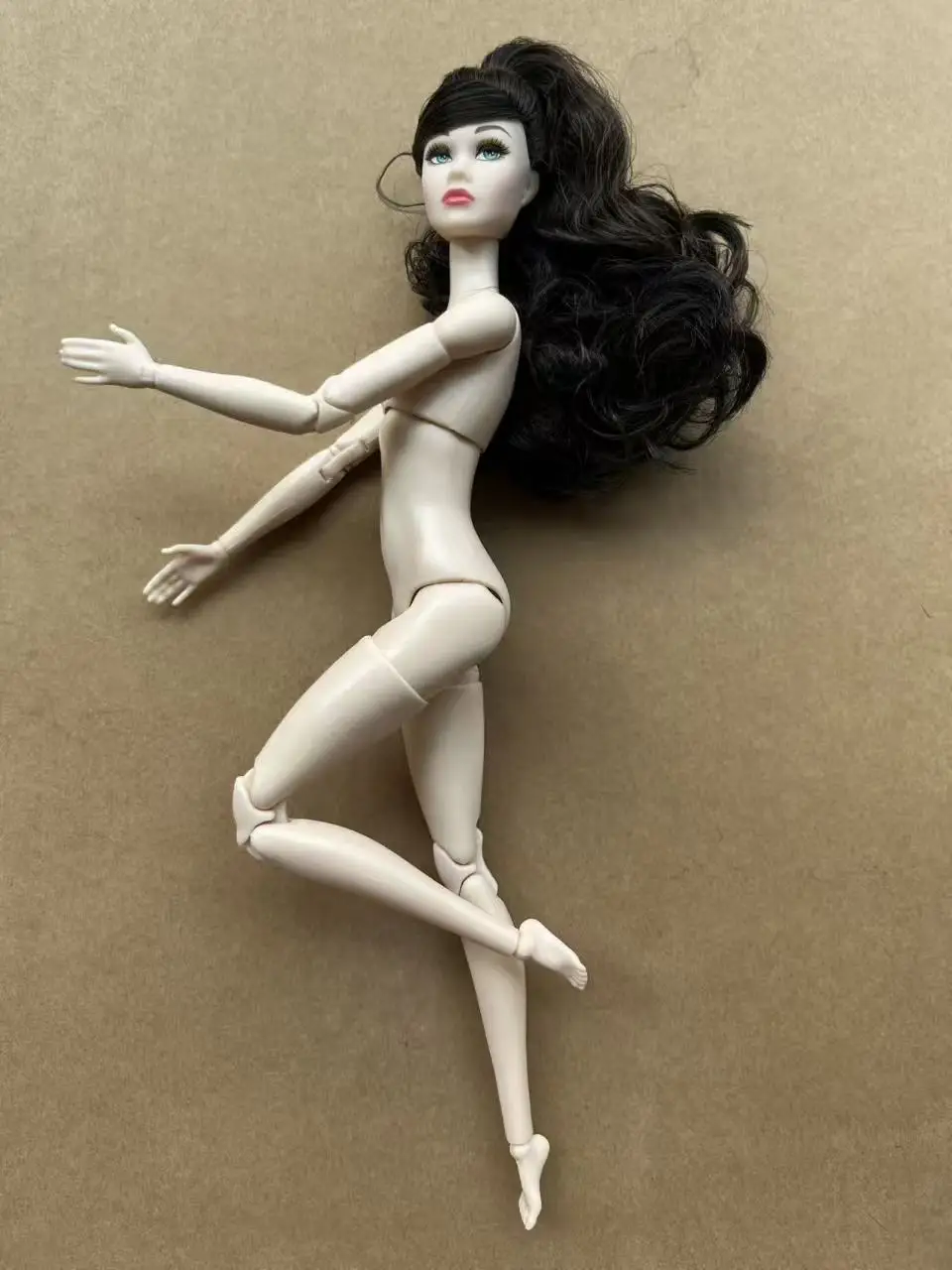 Poppy Parker Makeup Head With Beige Super White Coffee Yoga Slim Doll Body 1/6 Doll Figures Collective Toys