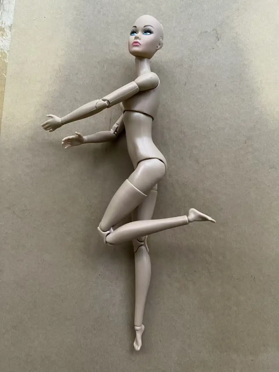Poppy Parker Makeup Head With Beige Super White Coffee Yoga Slim Doll Body 1/6 Doll Figures Collective Toys