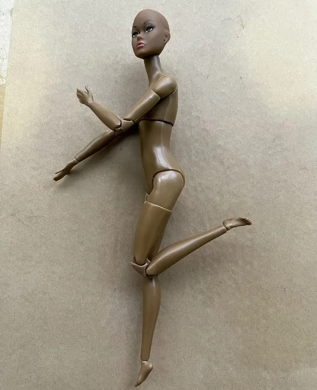 Poppy Parker Makeup Head With Beige Super White Coffee Yoga Slim Doll Body 1/6 Doll Figures Collective Toys