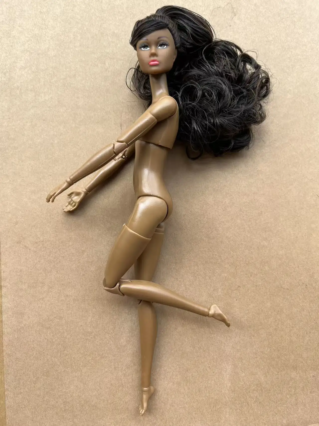 Poppy Parker Makeup Head With Beige Super White Coffee Yoga Slim Doll Body 1/6 Doll Figures Collective Toys