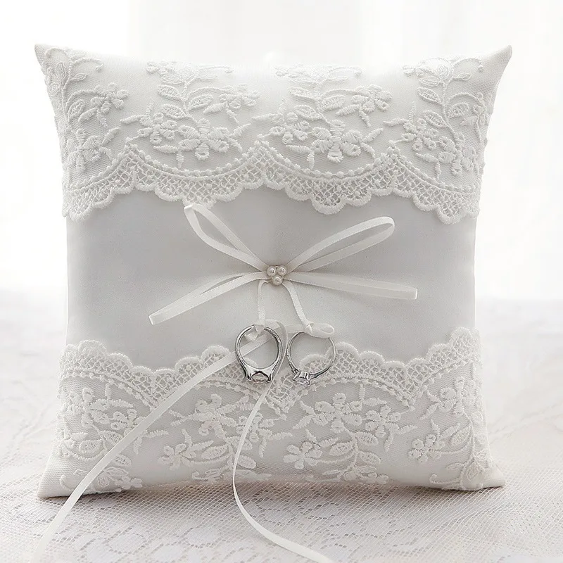 1PC Flower Girl Basket for Wedding ,Parties and Home Decor Wedding Ring Pillow, Pearl Lace Decoration Ivory Ring Bearer Pillow