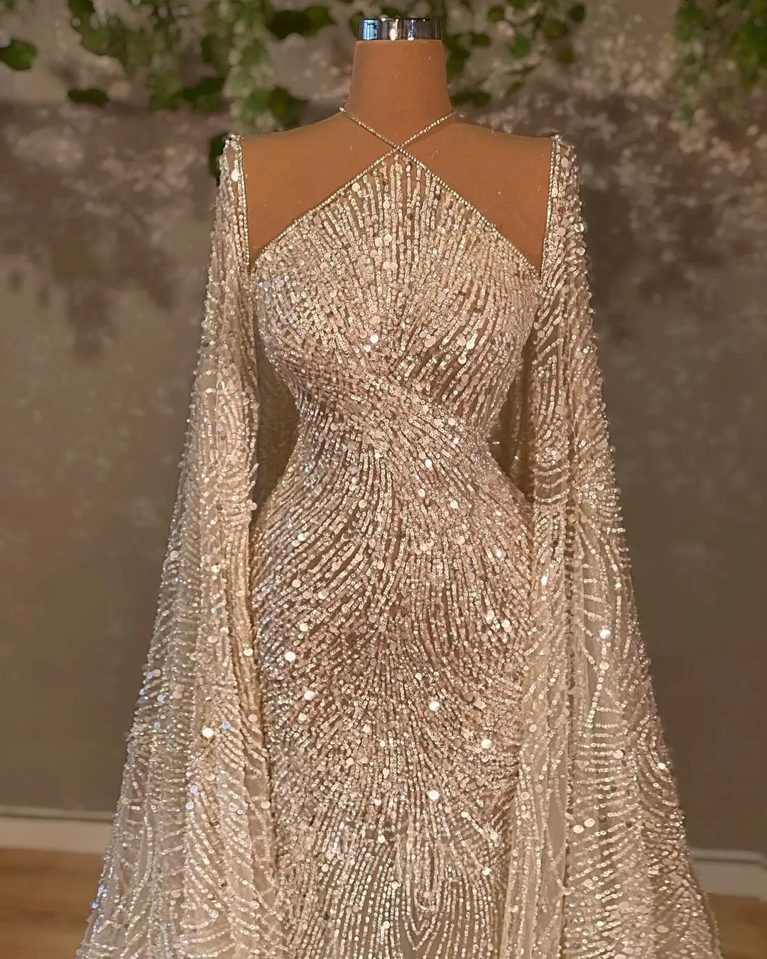 Luxury Beading Sequins Mermaid Wedding Dress Customized Tulle Robe Sweetheart Sleeveless Court Train Custom Made Bridal Gowns