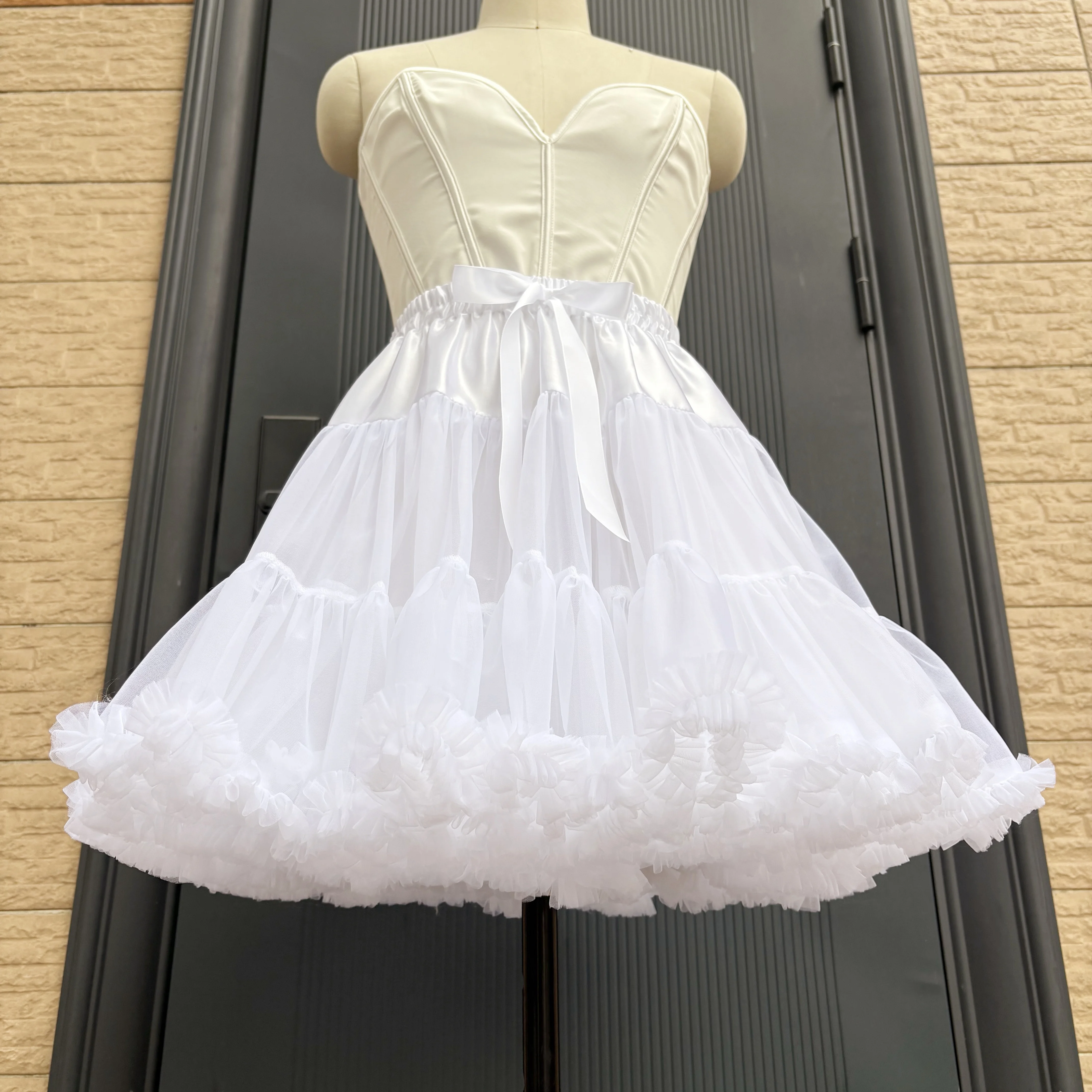 HOT Petticoats Lolita Cosplay Bridal Crinoline Lady Girls Underskirt for Party White Black Ballet Dance Skirt Tutu
