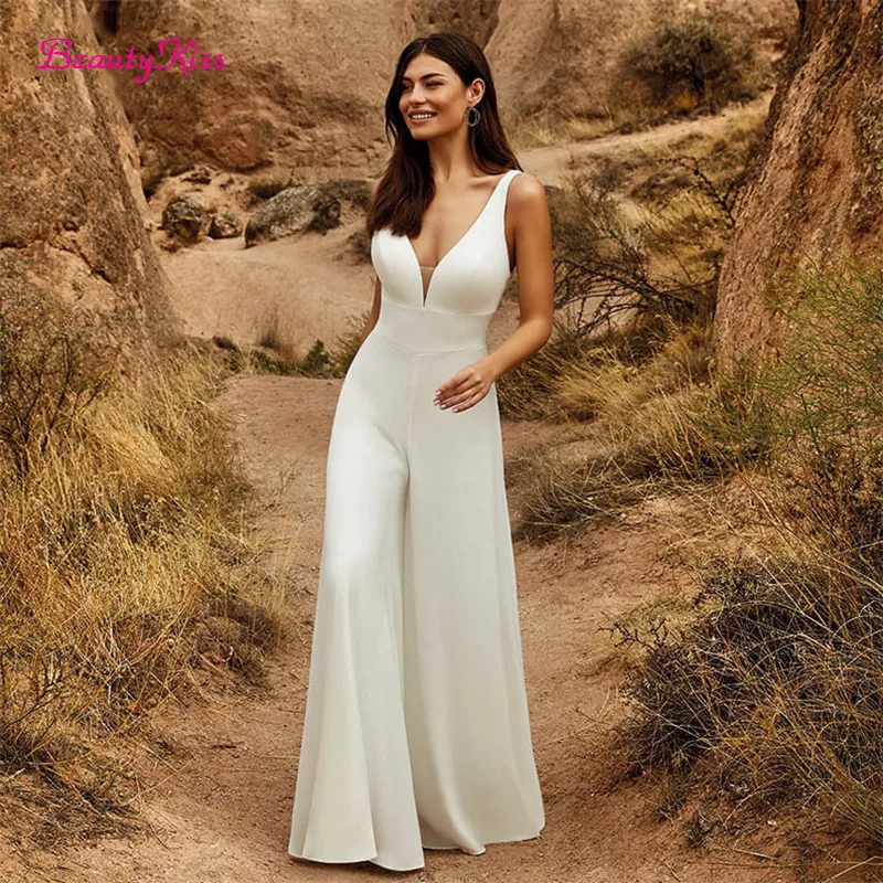 2 In 1 Wedding Jumpsuit With Detachable Skirt Two Pieces Bridal Dresses Pants Suit For Women Lace Tulle V-Neck Sweep Train Gowns