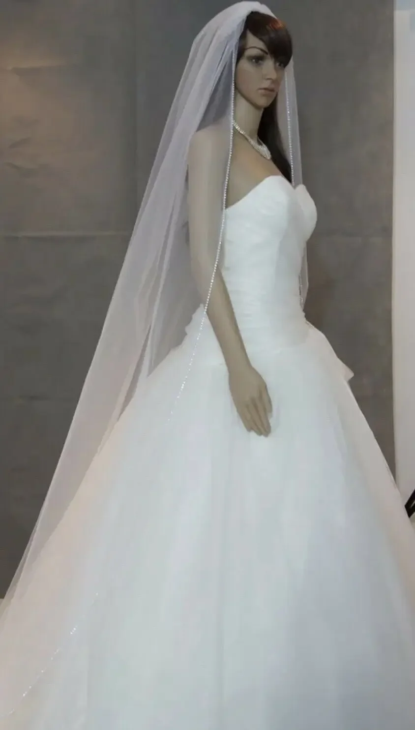 Bridal Veils Cathedral Wedding Veil 1 Tier Soft Tulle Rhinestone Edge Crystal Bead Bling Wedding Veil Customized