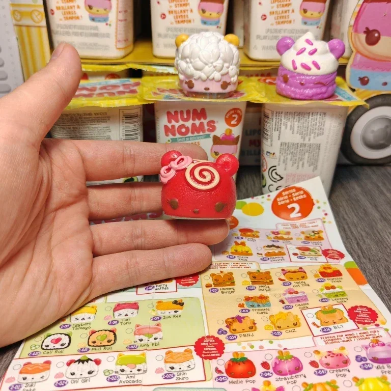 Numnoms Lipgloss Stamp Smell So Delicious Snow Cones Snackables Blind Box Doll Gifts Toy Model Anime Figures Collect Ornaments