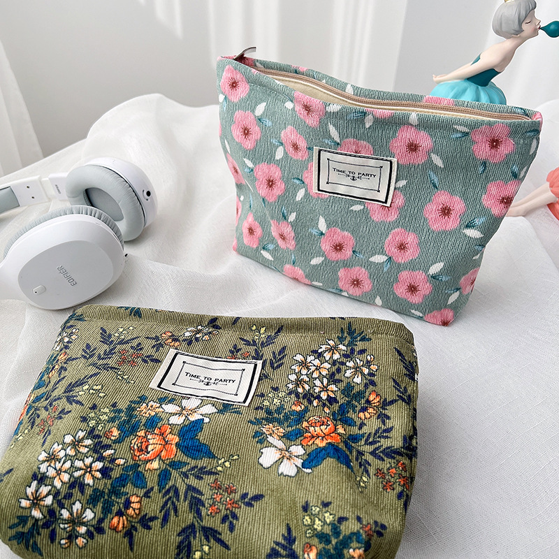 Corduroy Makeup Bag Organizer Clutch Retro Flower Print Cosmetic Bag Wash Women Travel Make Up Pouch Beauty Toilet Storage Cases