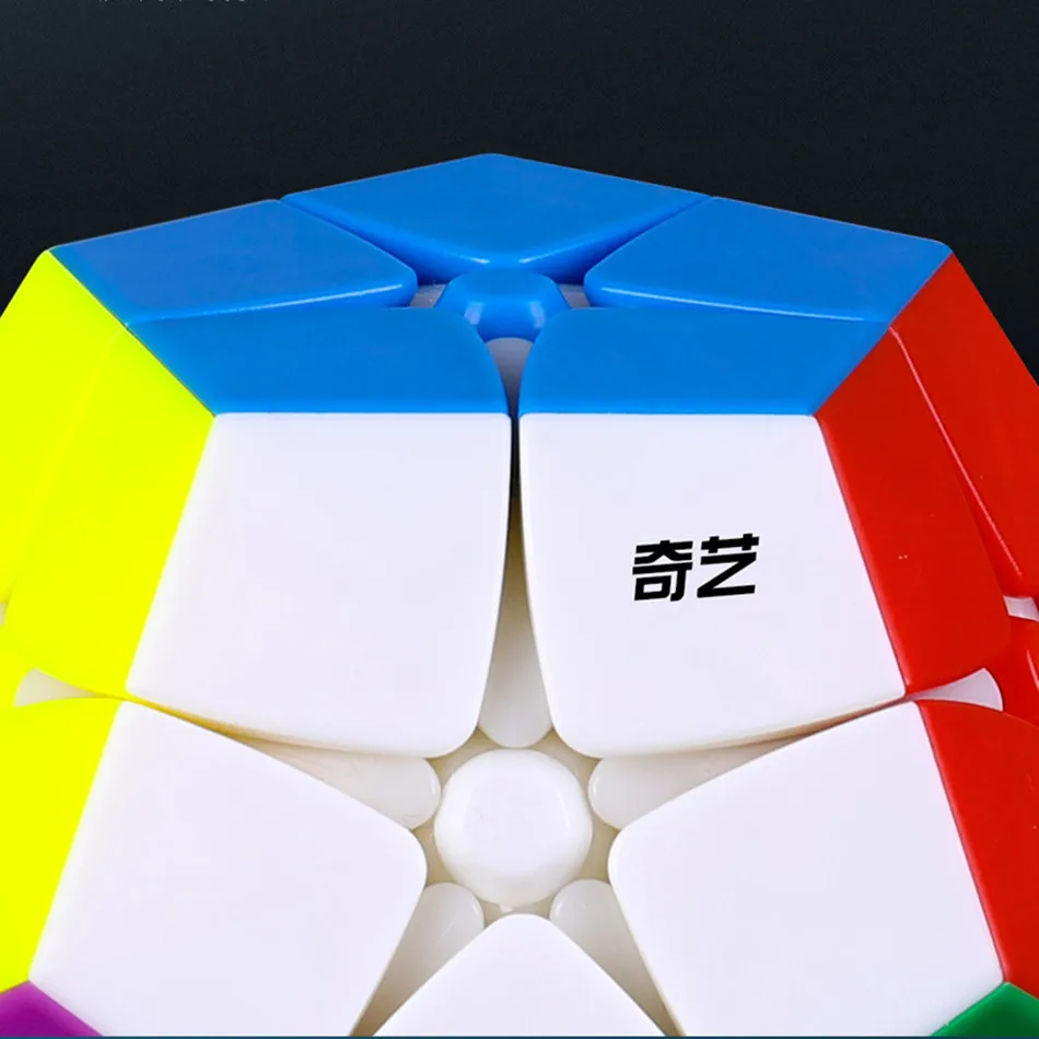 QiYi 2x2 Megaminxes Magic Cube 12 Faces Dodecahedron Puzzle Educational Toys QiYi Speed Cube for Children Gifts