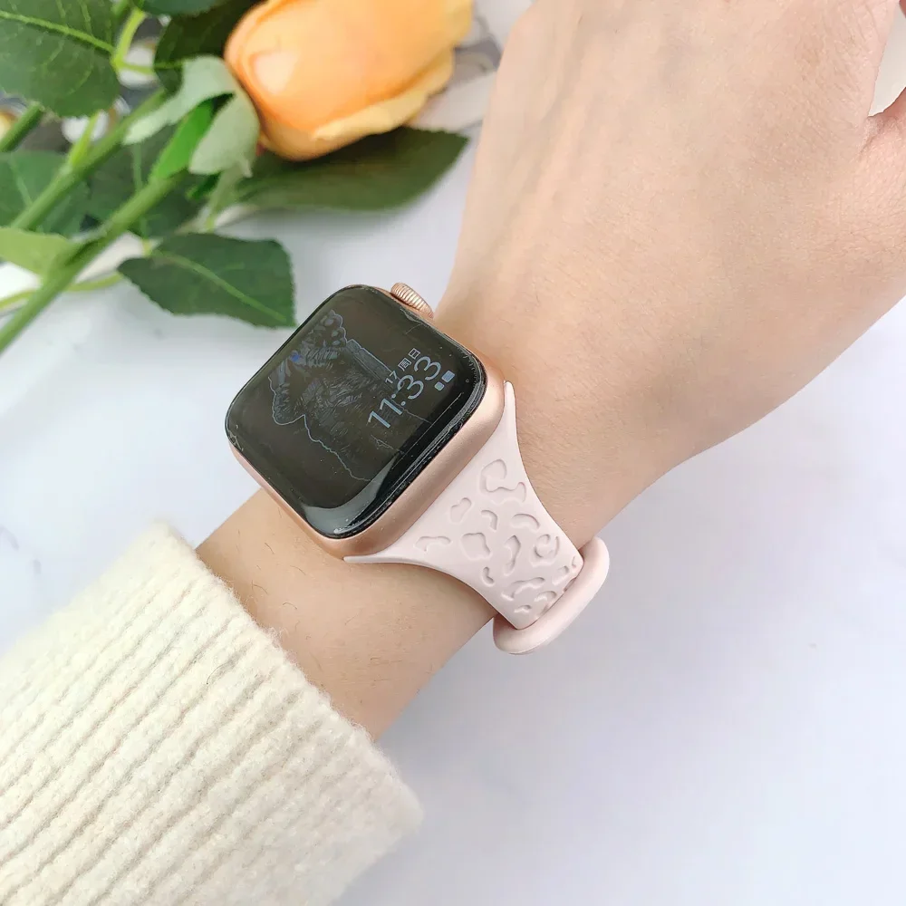 Slim Leopard Engraved Strap for Apple Watch Ultra 2 Band 49mm 44MM 42mm 40mm 41MM 45mm 38mm Bracelet for Iwatch 9 8 7 Se 6 5 4 3